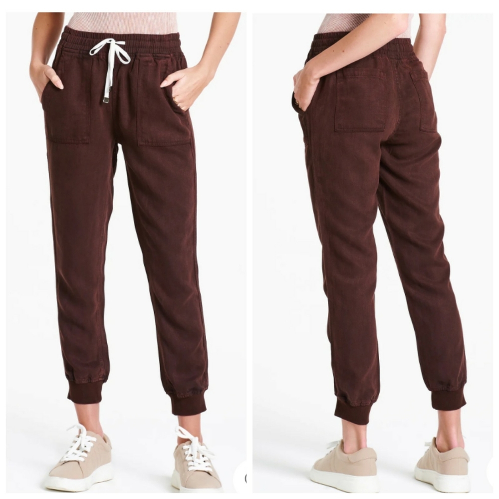 DEAR JOHN JACEY High-Rise Cropped Jogger Pants.